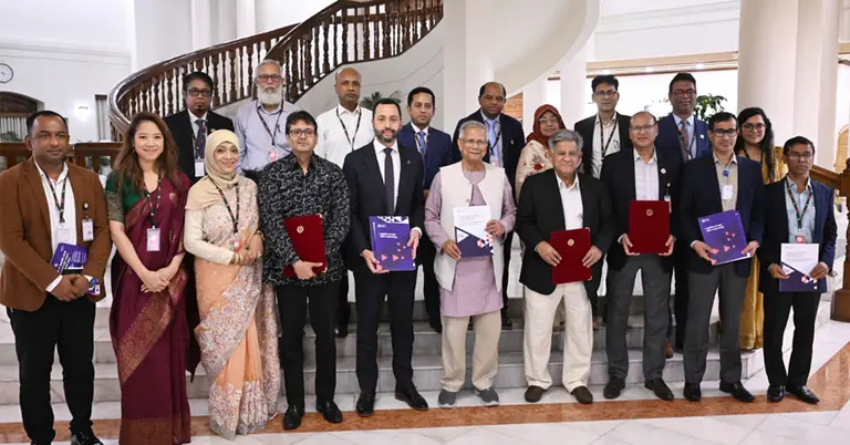 আন্তর্জাতিক শ্রম সংস্থার তিনটি কনভেনশনে স্বাক্ষর